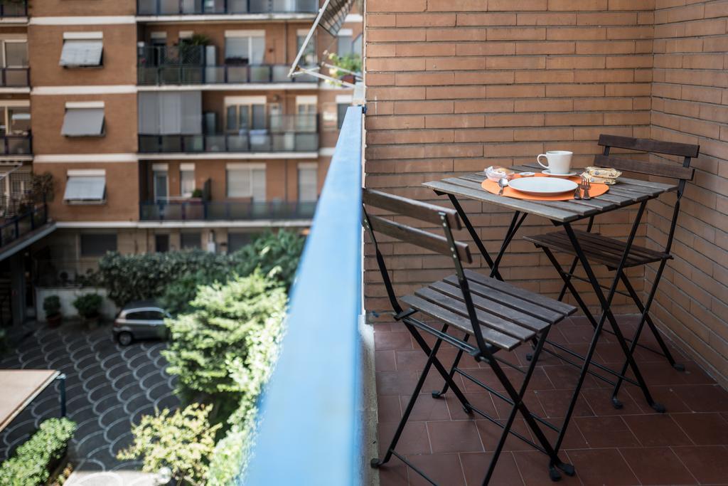 A Place Apart Apartment *